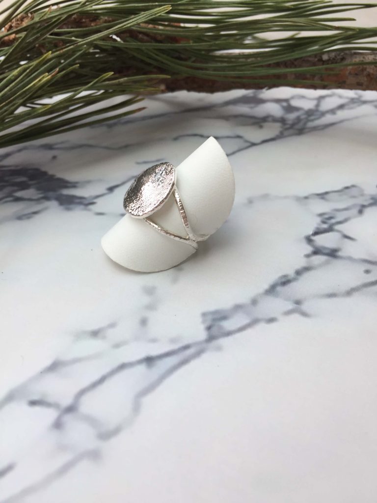 gepersonaliseerde ring met vingerafdruk